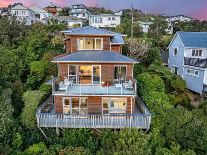 135 Pembroke Road, Wilton
