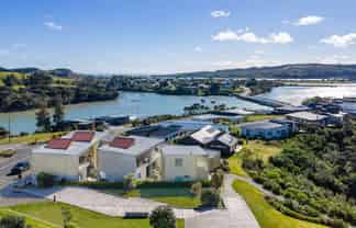 5/25 Rangitahi Road, Raglan