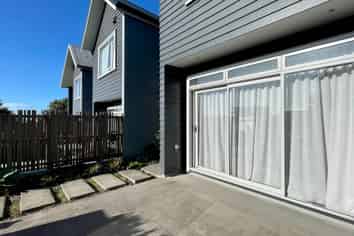 51 Caldera Drive, Long Bay