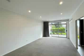 51 Caldera Drive, Long Bay