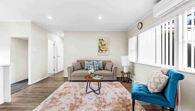 9/11 Oakland Avenue, Papatoetoe