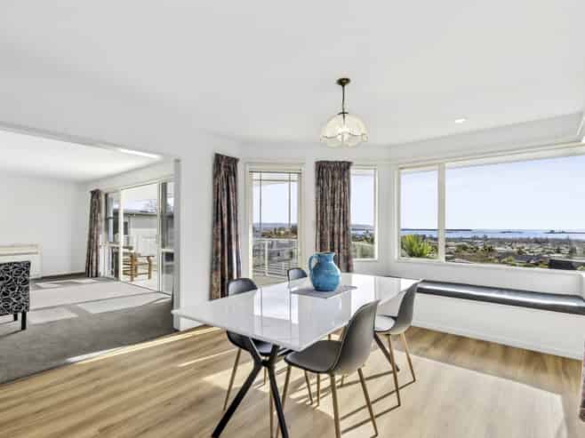 7 Lodestone Road, Richmond