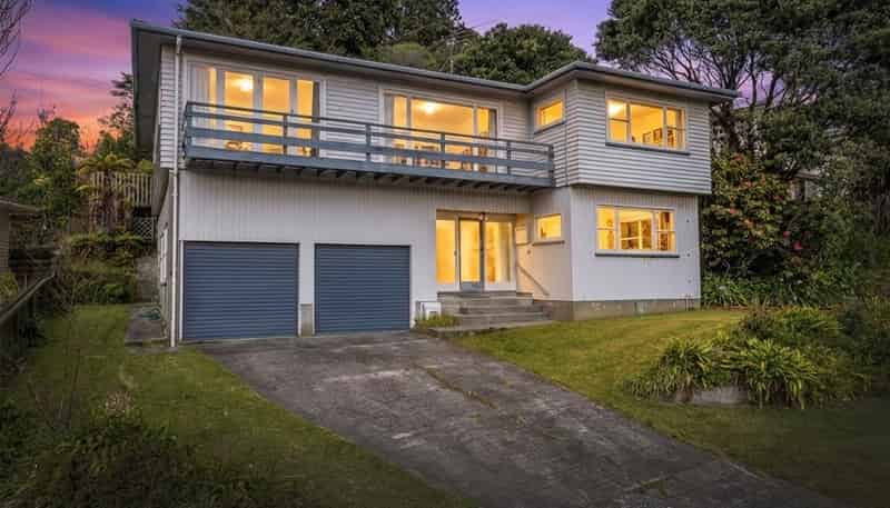 7 Fyvie Avenue, Tawa