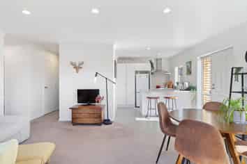 58a Lough Bourne Drive, Pukekohe