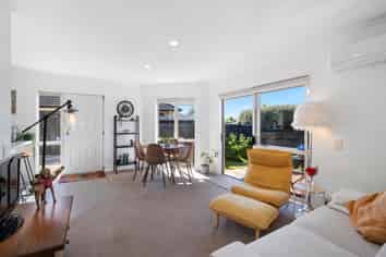 58a Lough Bourne Drive, Pukekohe