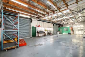 Motivated Vendors! Prime Petone Workshop + Office Space 