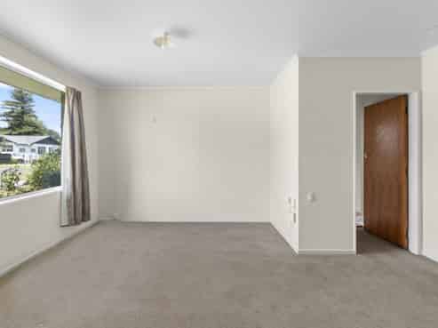 8a Hillary Place, Leamington