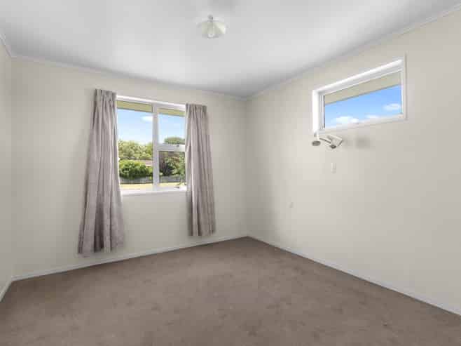 8a Hillary Place, Leamington