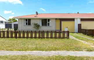8a Hillary Place, Leamington