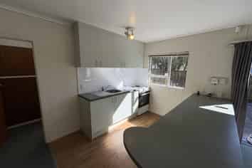2/3 Edenvale Park Rd, Mount Eden
