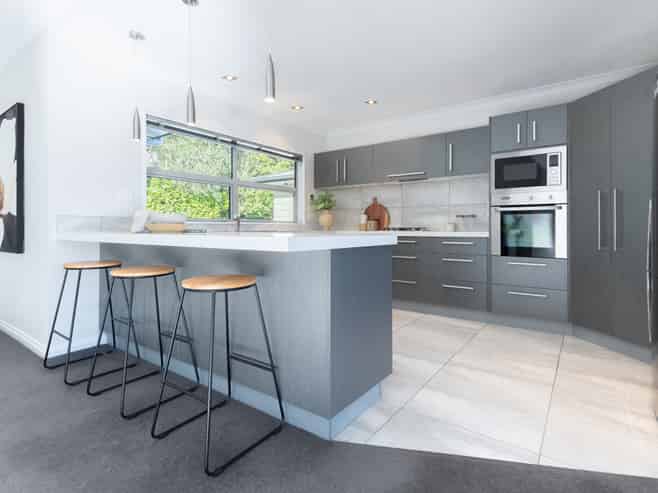 12 Telford Way, Raumati Beach