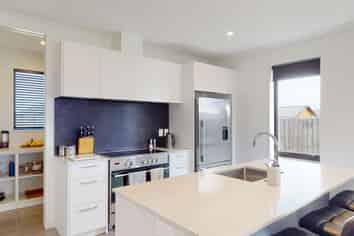 56 Kaitorete Dr, Lincoln