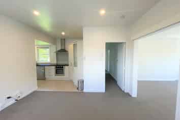80 Alberton Ave, Mount Albert