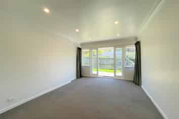 80 Alberton Ave, Mount Albert
