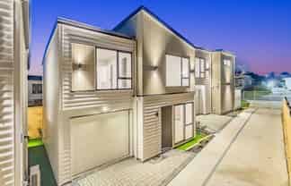 2/59 Howe Street, Howick