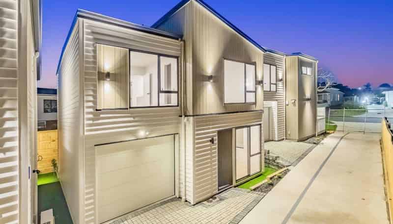 2/59 Howe Street, Howick