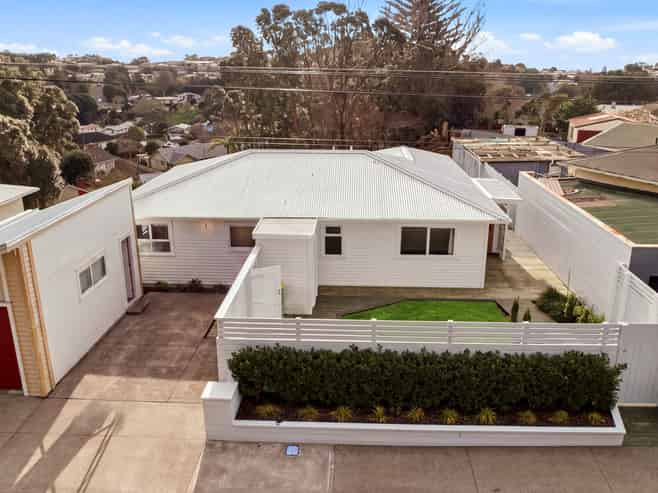15 Endeavour Street, Marfell