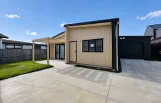 32 Black Beech Crescent, Takanini