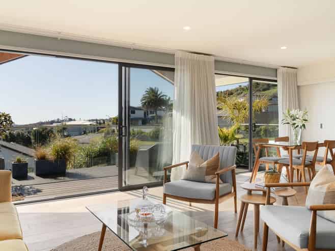 6 Greenvale Place, Welcome Bay