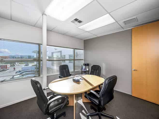 Leased office investment - income to 2031