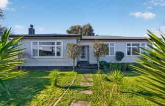 37 Dublin Street, Martinborough