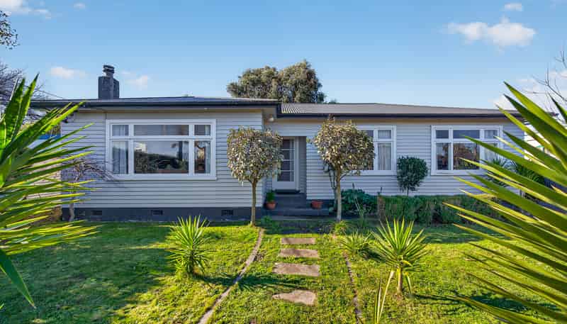 37 Dublin Street, Martinborough