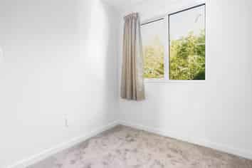 4/58 Glass Road, Mount Roskill