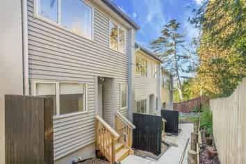 4/58 Glass Road, Mount Roskill