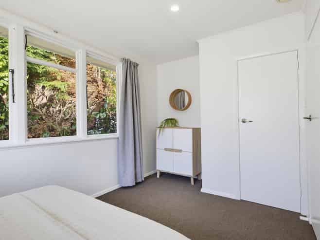 8A Frederick Street, Tawa