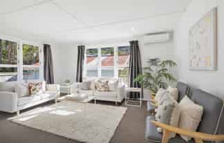 8A Frederick Street, Tawa
