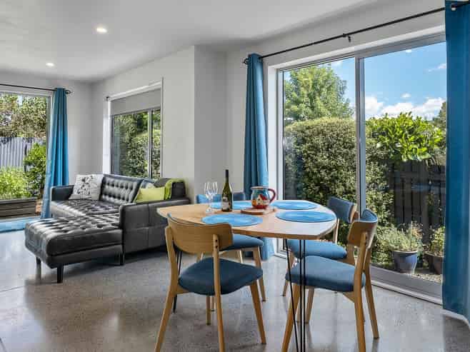 84 Dillons Point Road, Blenheim