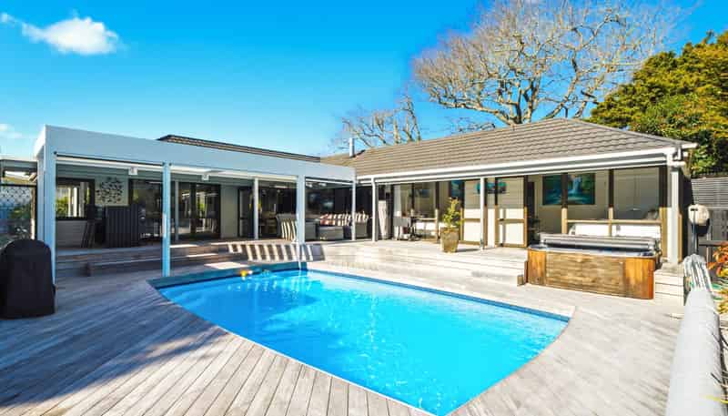 24 Jutland Street, Mairangi Bay