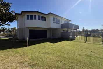 17 Centreway, Pauanui