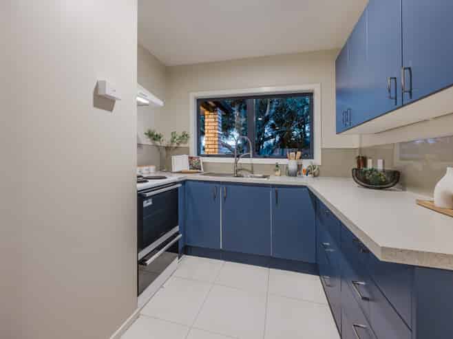 6/11 Lawford Place, Mangere