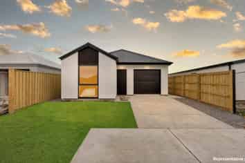 2/43 Lowes Road, Rolleston