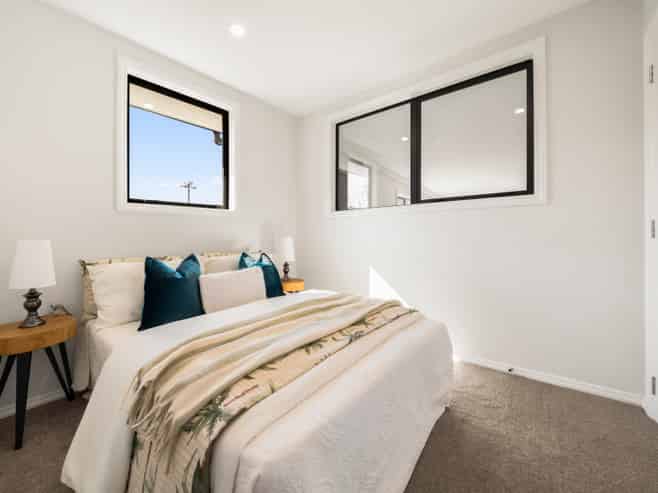 11 Hamill Road, Otara
