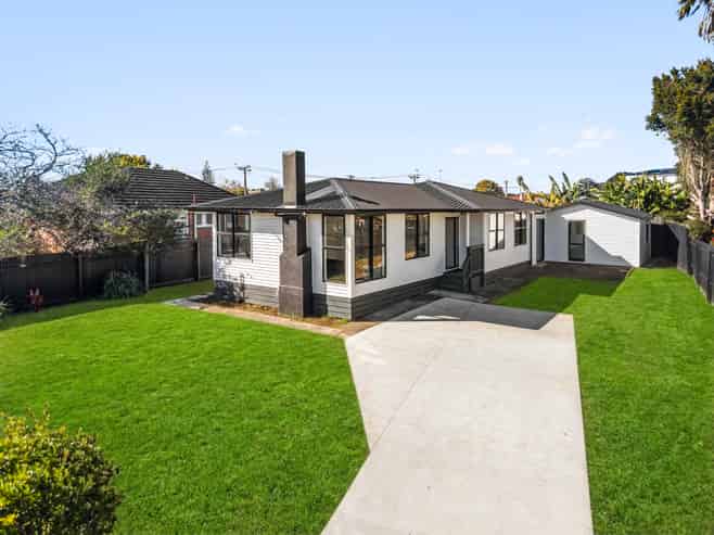 11 Hamill Road, Otara