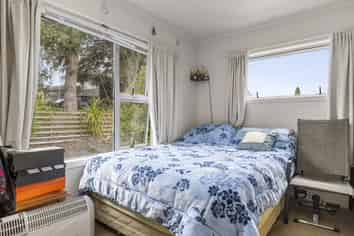 84 Taharepa Road, Hilltop