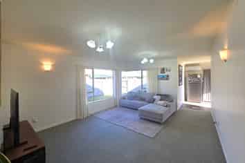 8 Chamberlain Place, Mount Maunganui