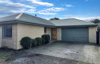 42A Main North Road, Woodend