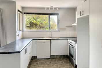 42A Main North Road, Woodend