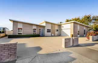 300 High Street, Hawera