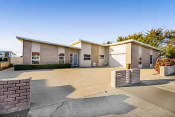 300 High Street, Hawera
