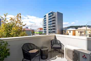 33 Karo Drive, Te Aro