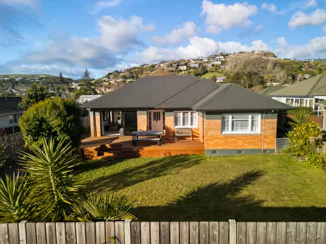 19 Bledisloe Avenue, Stoke