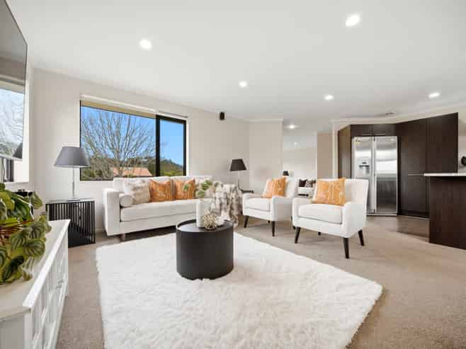 25 Durbin Court, Greenhithe