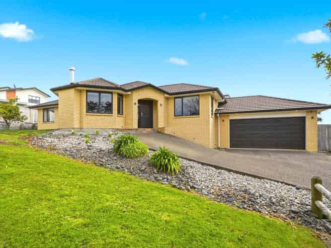 25 Durbin Court, Greenhithe