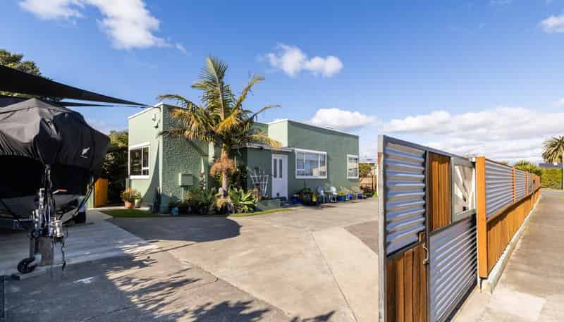 12 Barker Road, Marewa