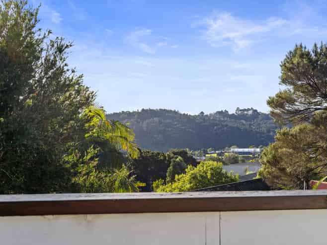 2/159A Manuka Road, Bayview