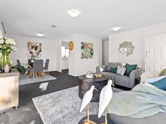 2/159A Manuka Road, Bayview